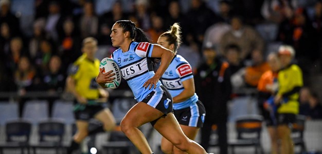 Sizzling Shark Georgia goes behind enemy lines at Belmore