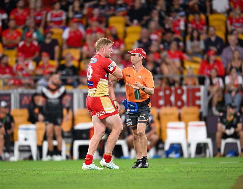 Thomas Flegler injuries his shoulder in Round 5, 2024.