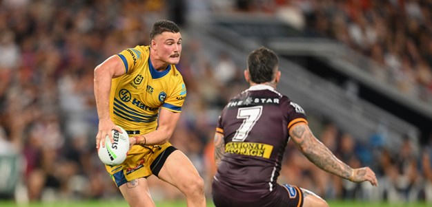 Past and Pezet: Broncos fans get a glimpse of future half