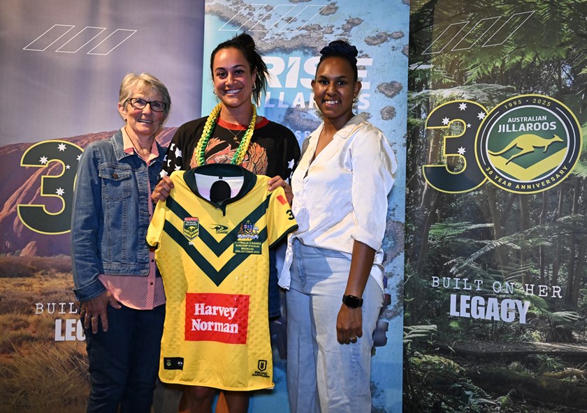 Cath Welch presented Yasmin Clydsdale with her Jillaroos jersey alongside Lakeesha Seaton. 