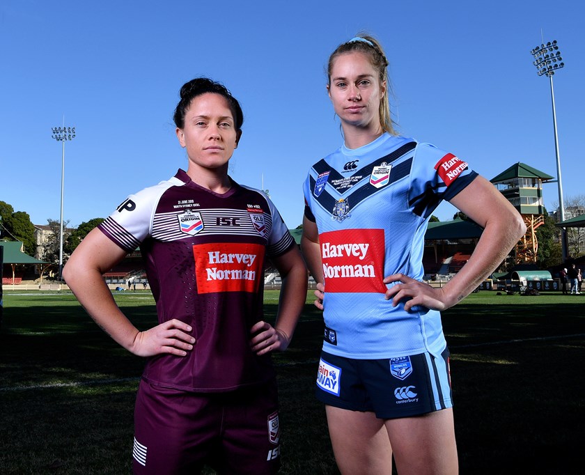 Brittany Breayley and Kezie Apps join forces at the Dragons this season.