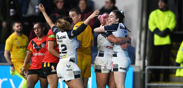 World Cup overnight: England on fire; Wheelaroos into semis