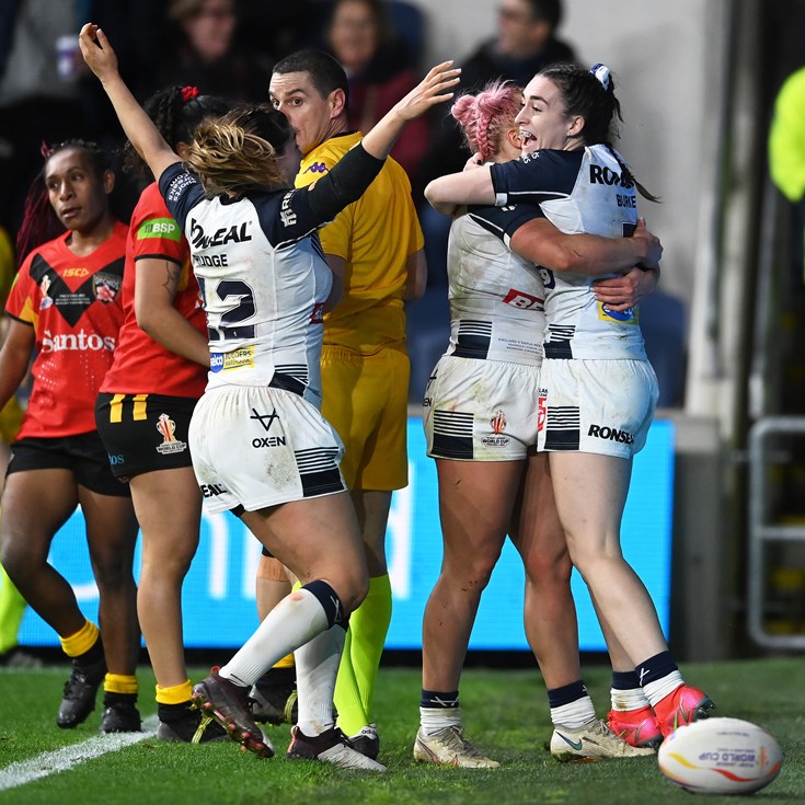 World Cup overnight: England on fire; Wheelaroos into semis