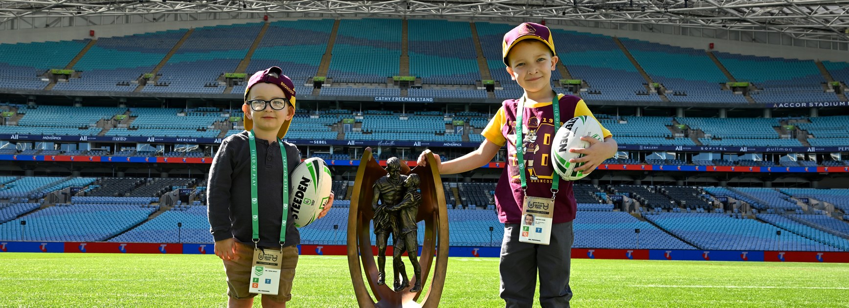 Wish upon a star: Ashton meets the Broncos at Accor